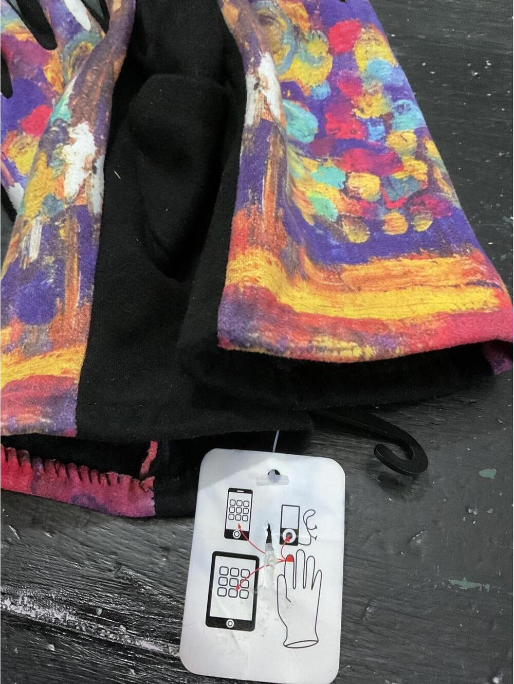 Colorful Artistic Pattern Touchscreen Gloves - Picture 2 of 4